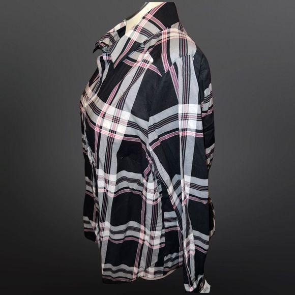 NWT Plus Size Foxcroft Black White Pink Check Button Up Shirt Size 22W - Picture 6 of 7